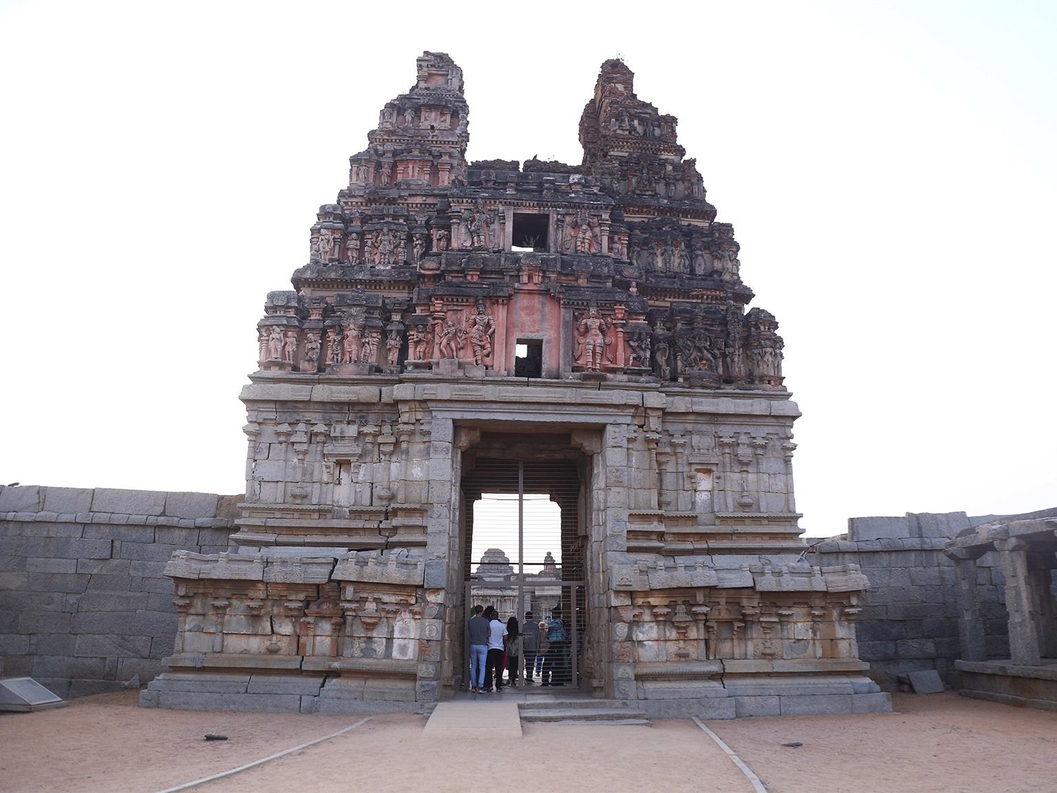 Hampi - Image 8