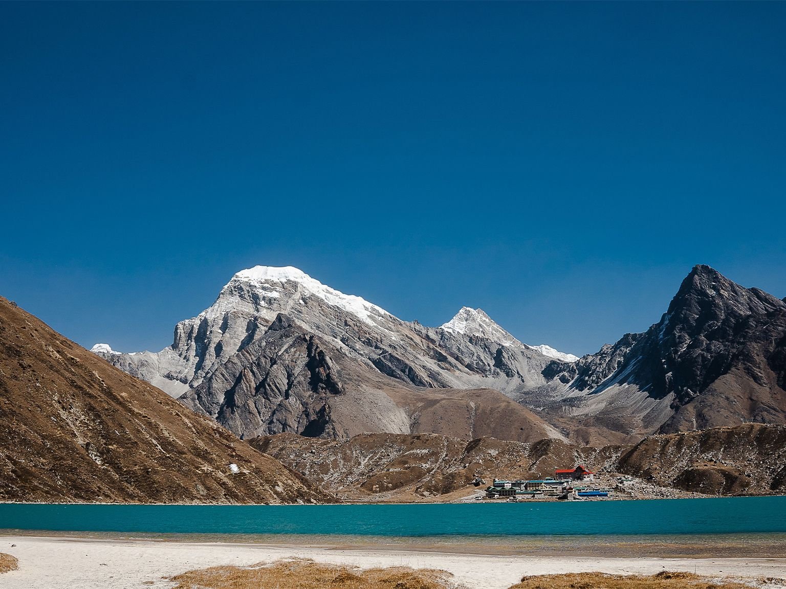 Mount Everest - Image 3